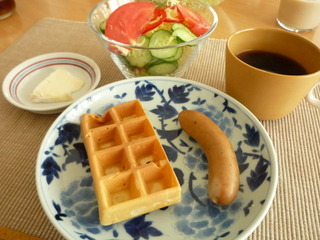 染付のある朝食