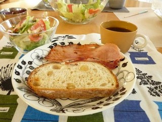 朝食